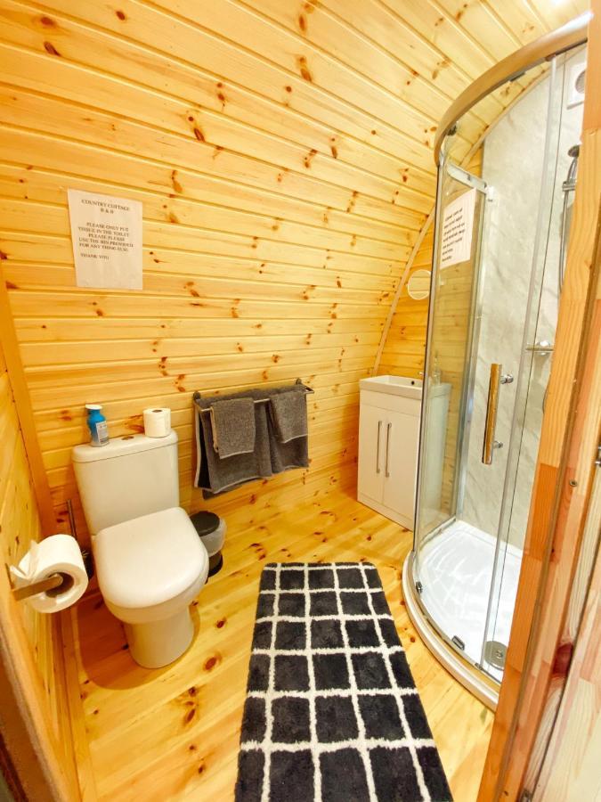 Log Cabin Hotel Kells  Bagian luar foto